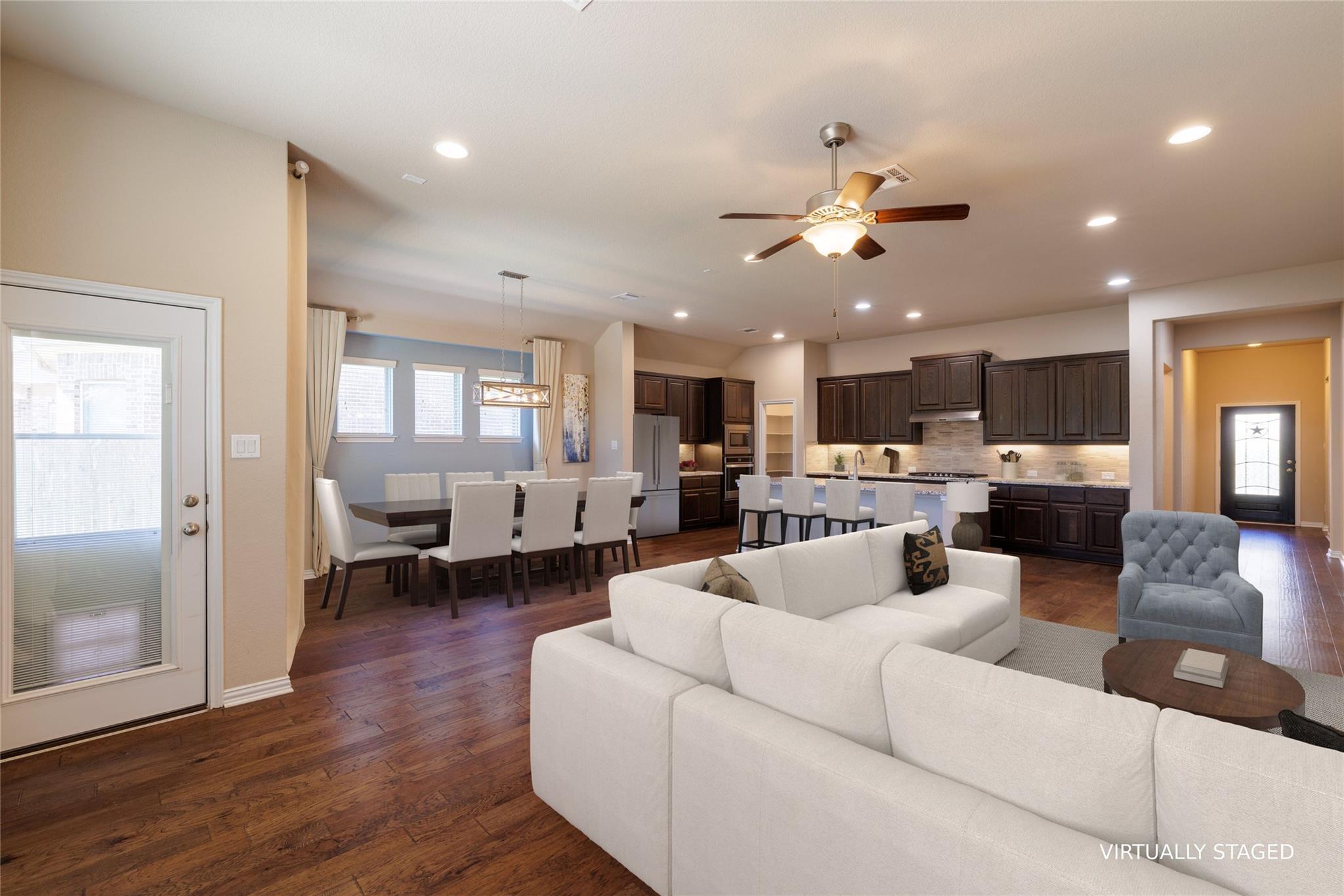 304 Leon LOOP