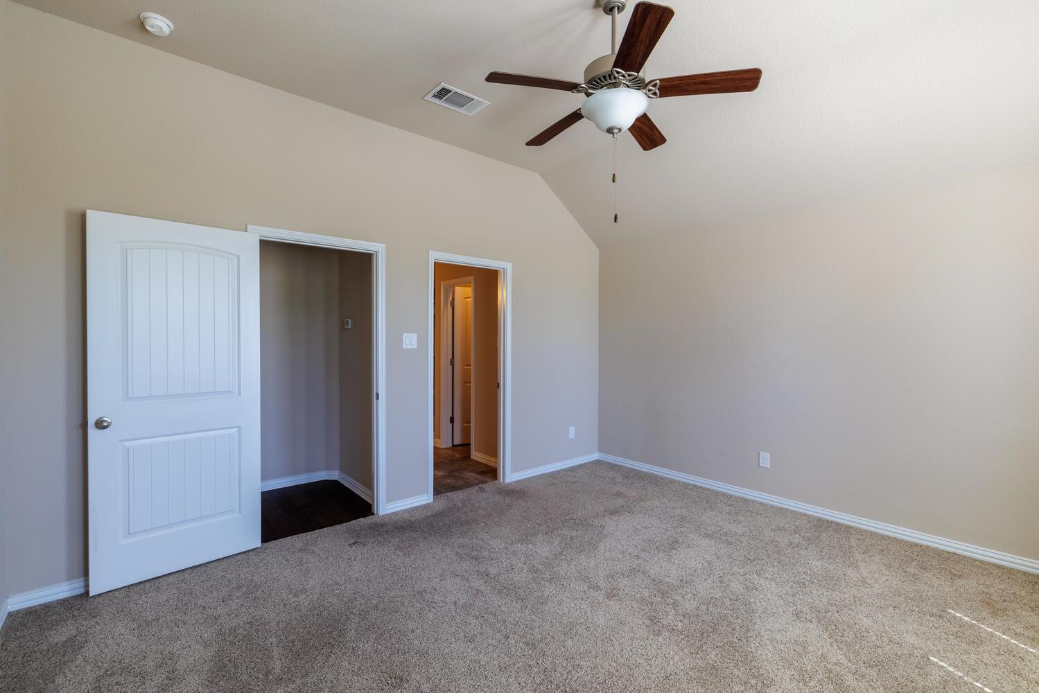 304 Leon LOOP