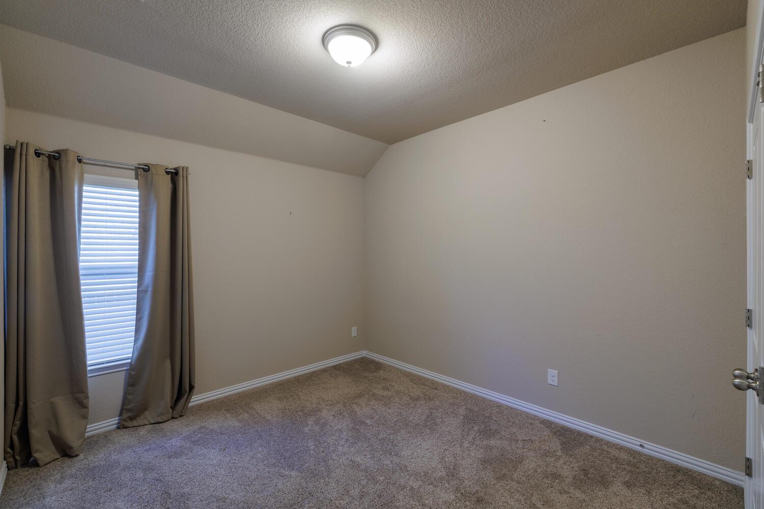 304 Leon LOOP