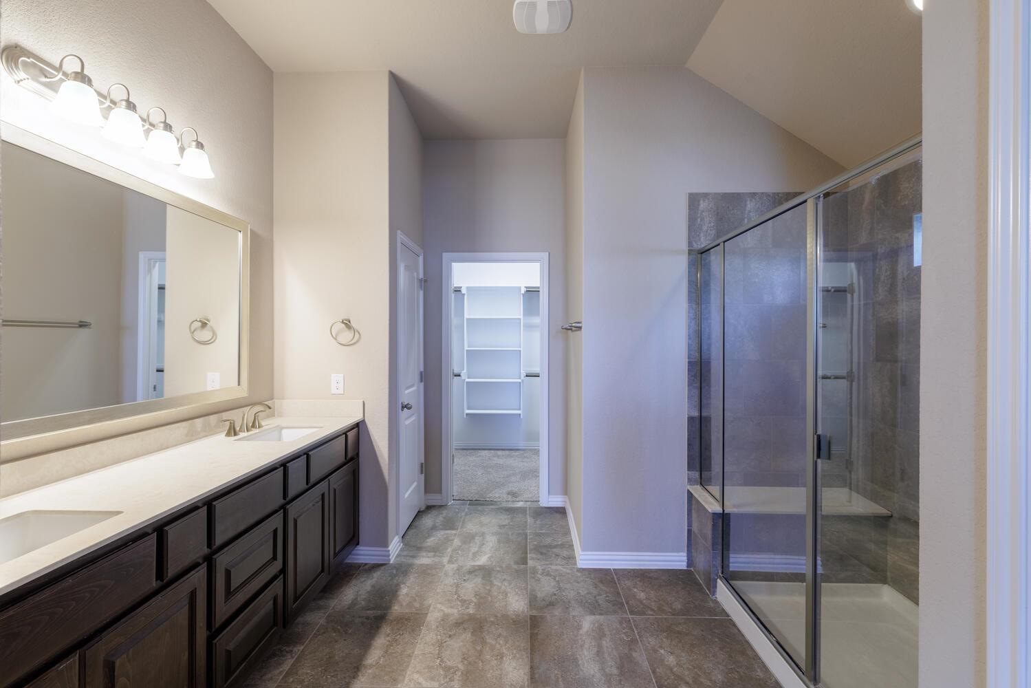 304 Leon LOOP