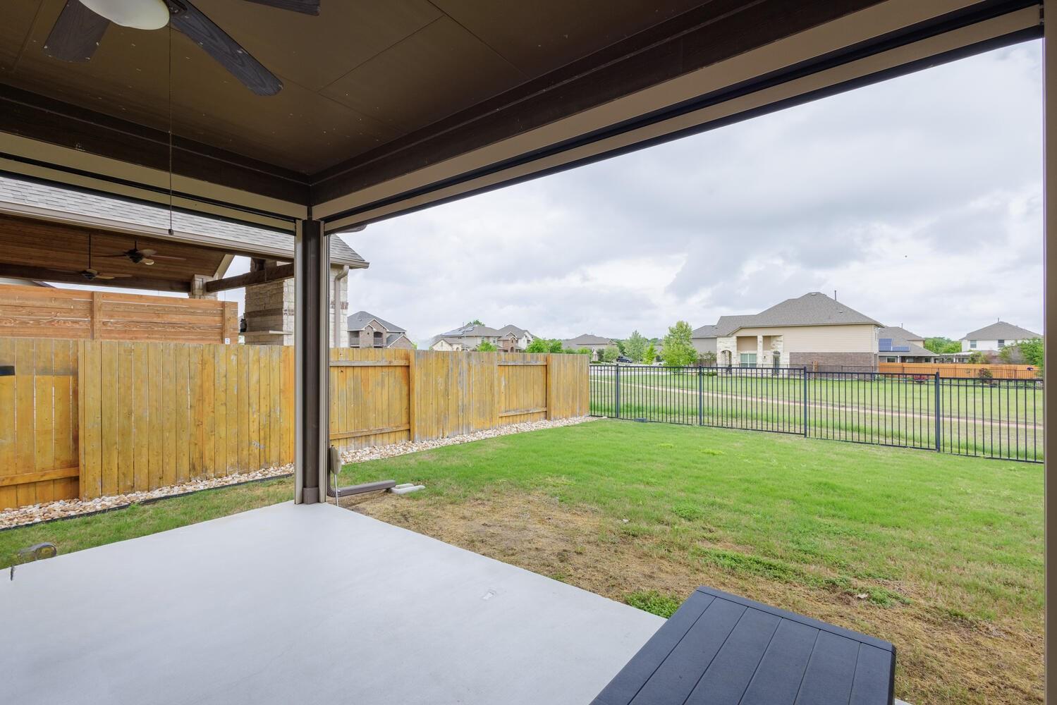 216 Blue Waterleaf LN