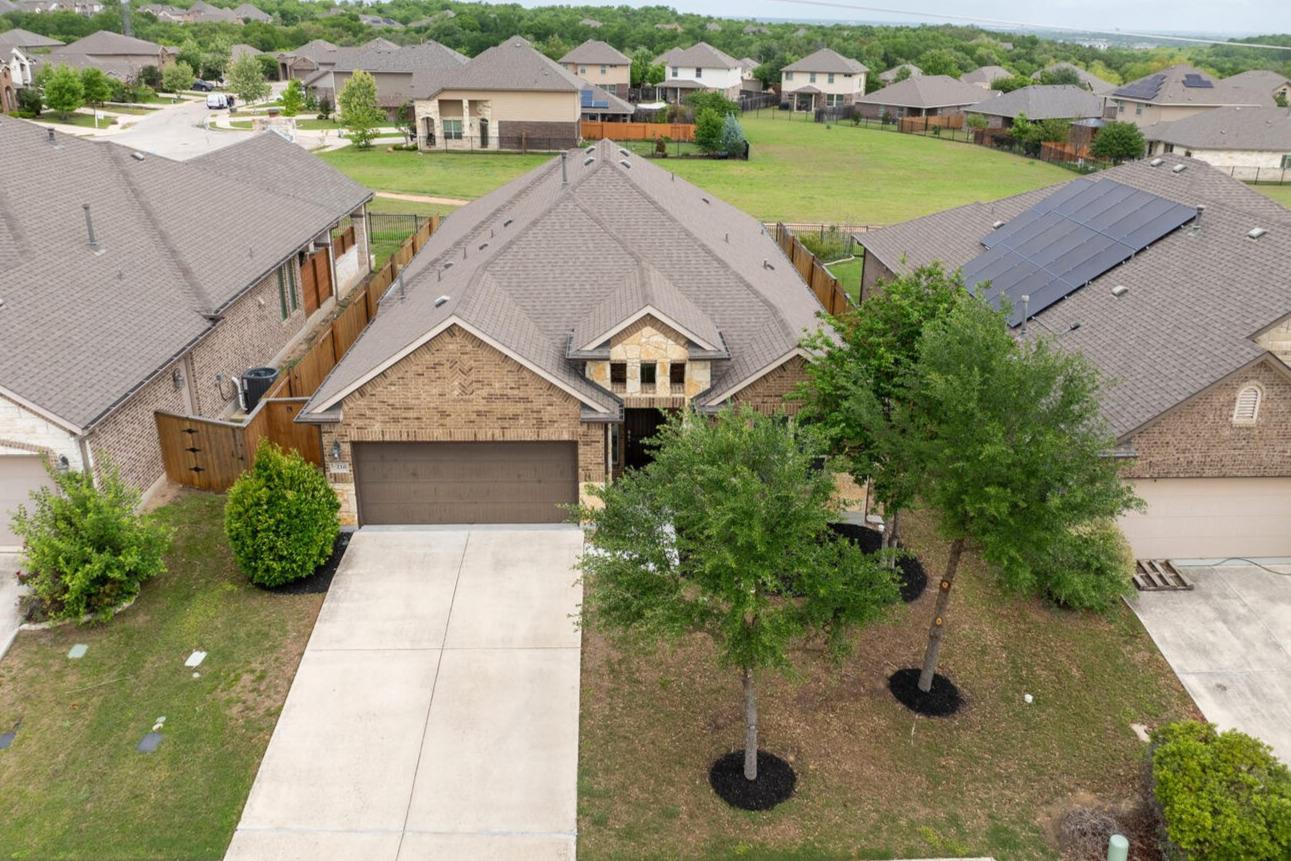 216 Blue Waterleaf LN