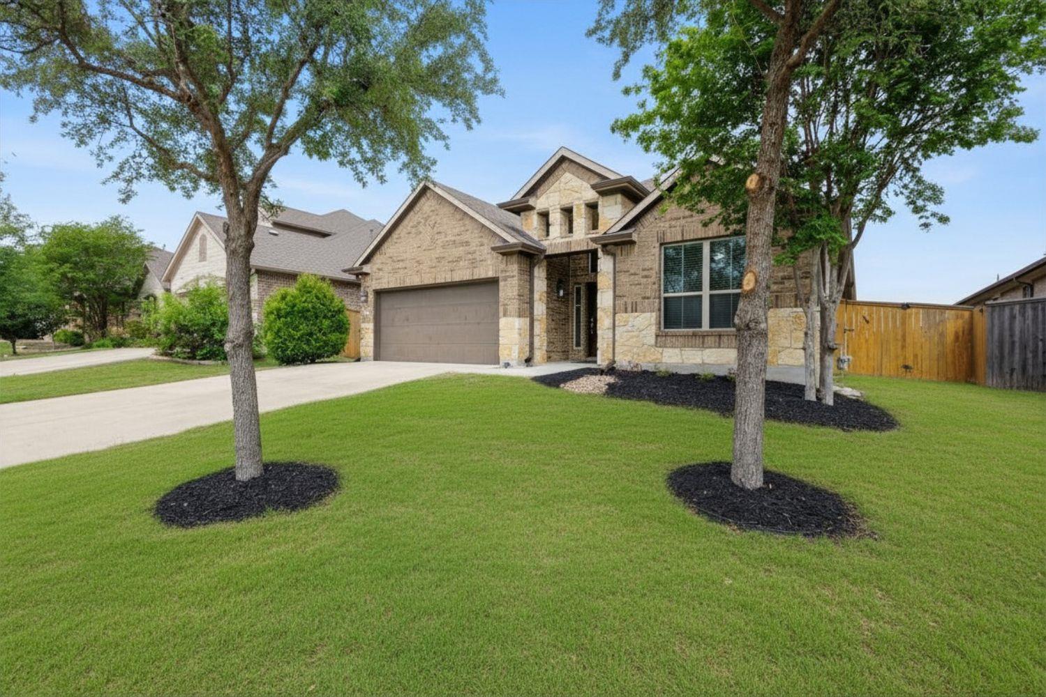 216 Blue Waterleaf LN