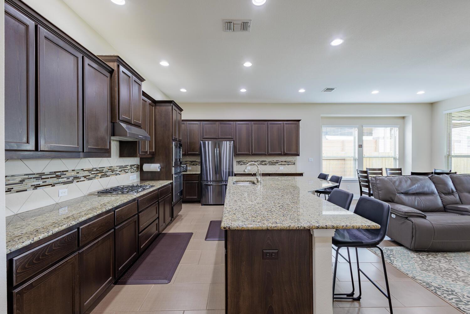 216 Blue Waterleaf LN