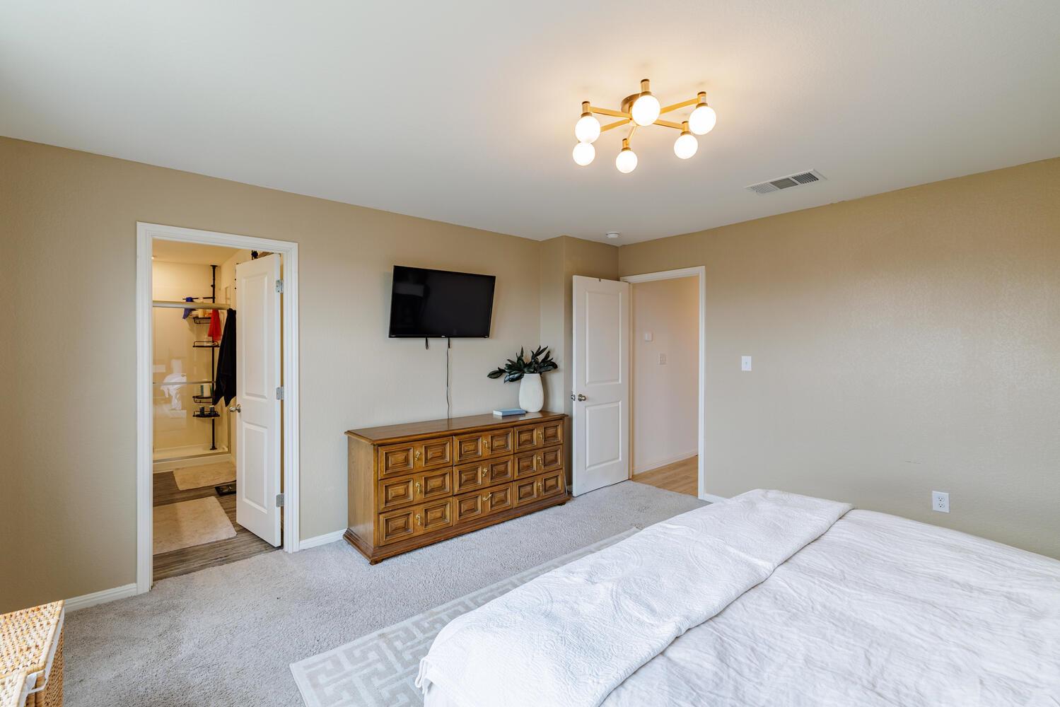 225 Wonderful Life WAY