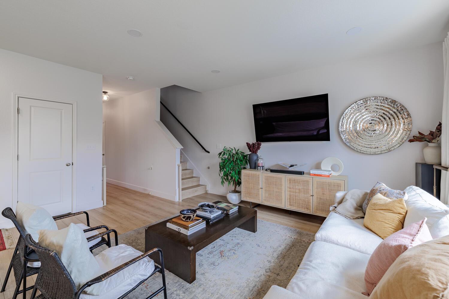 225 Wonderful Life WAY