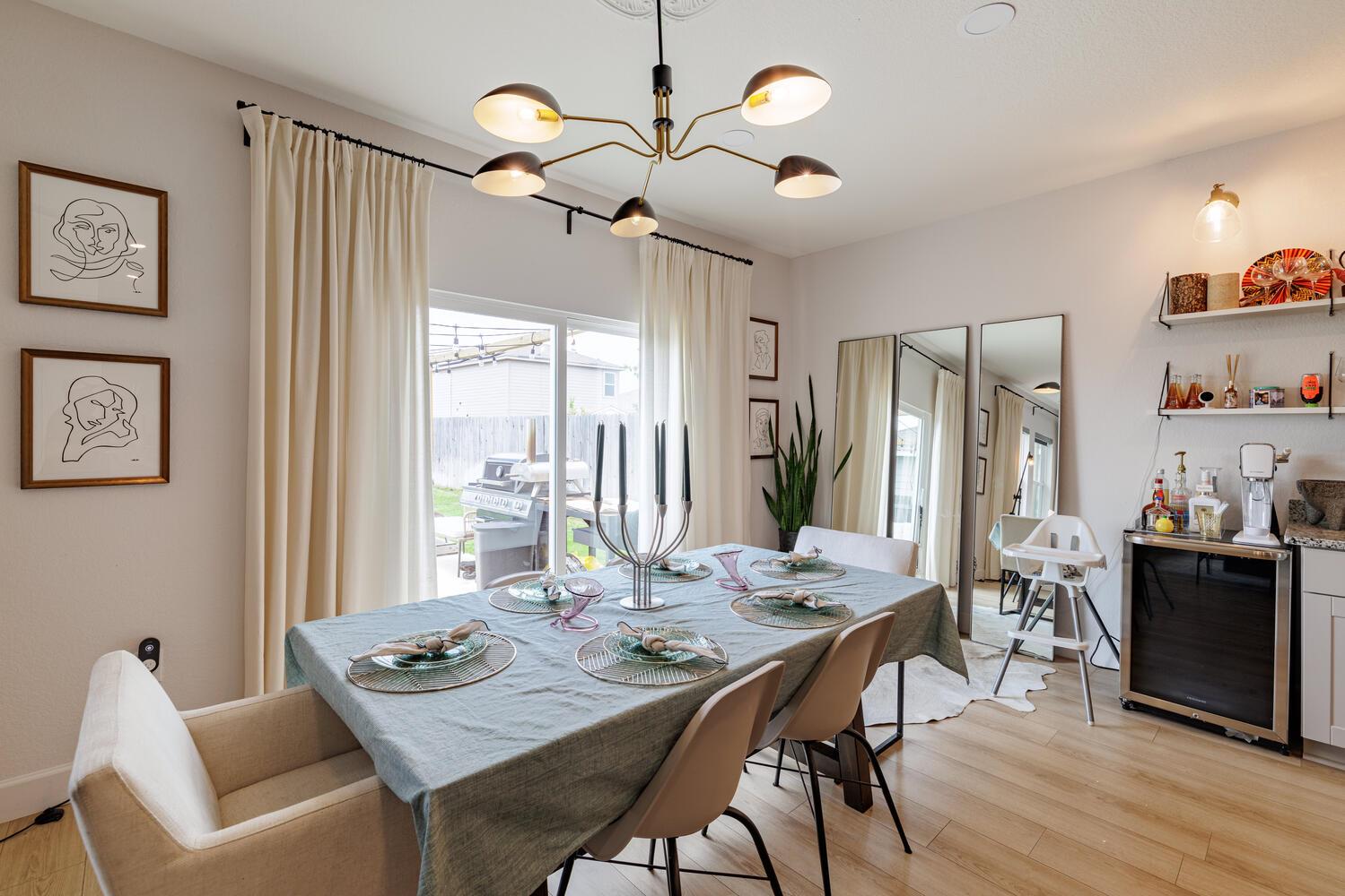 225 Wonderful Life WAY