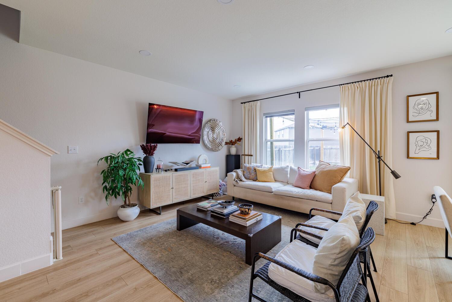 225 Wonderful Life WAY