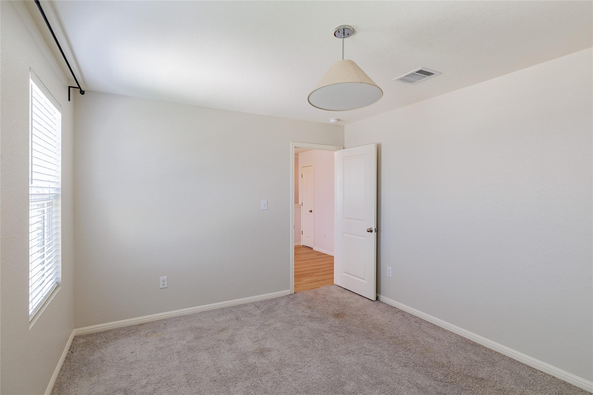 225 Wonderful Life WAY, Jarrell