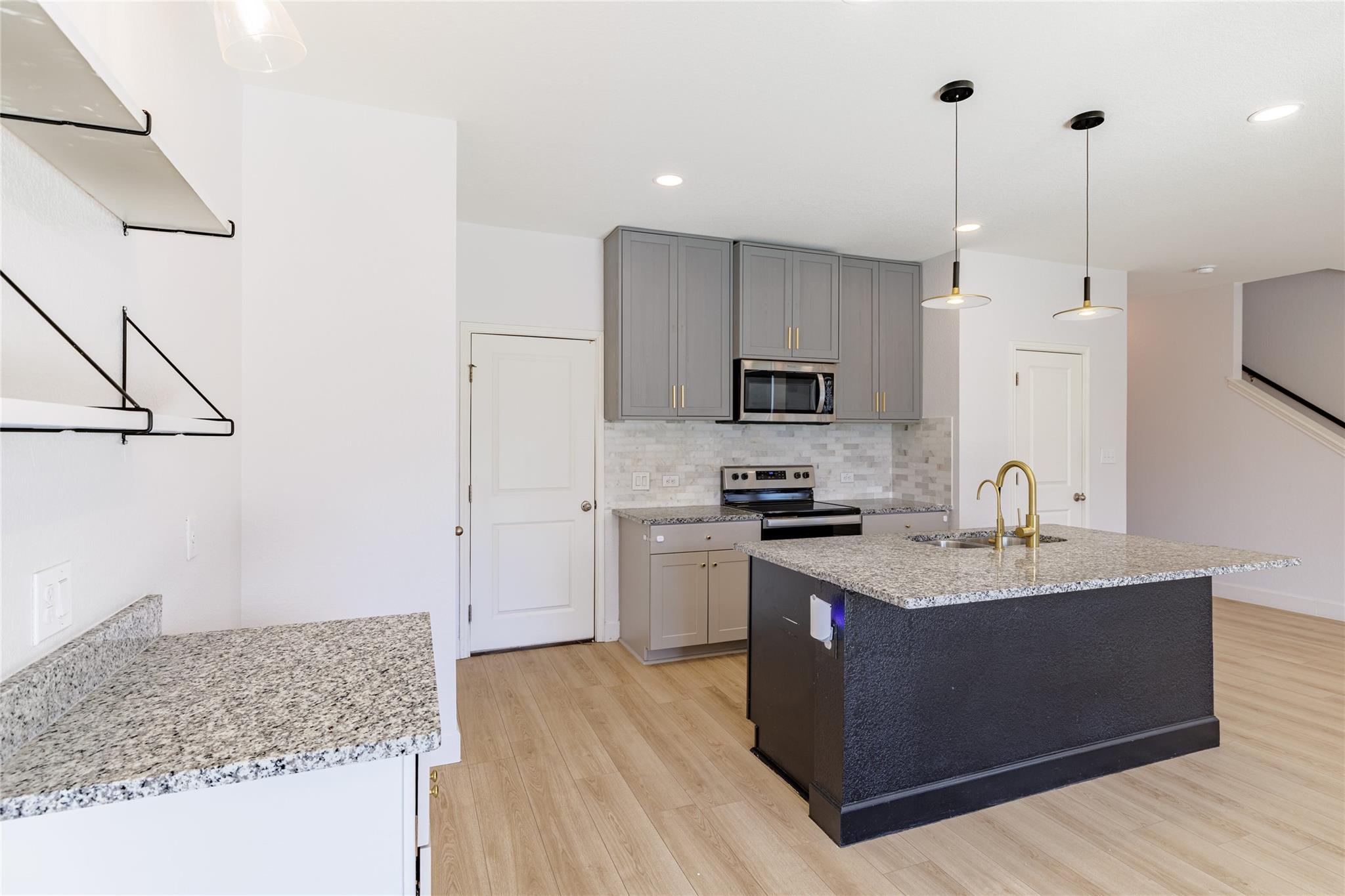 225 Wonderful Life WAY, Jarrell