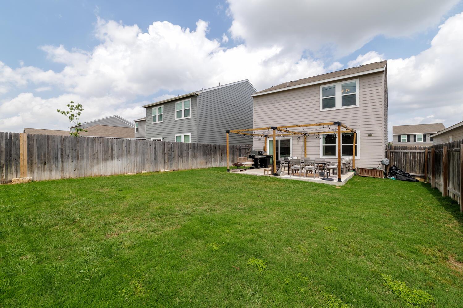 225 Wonderful Life WAY, Jarrell