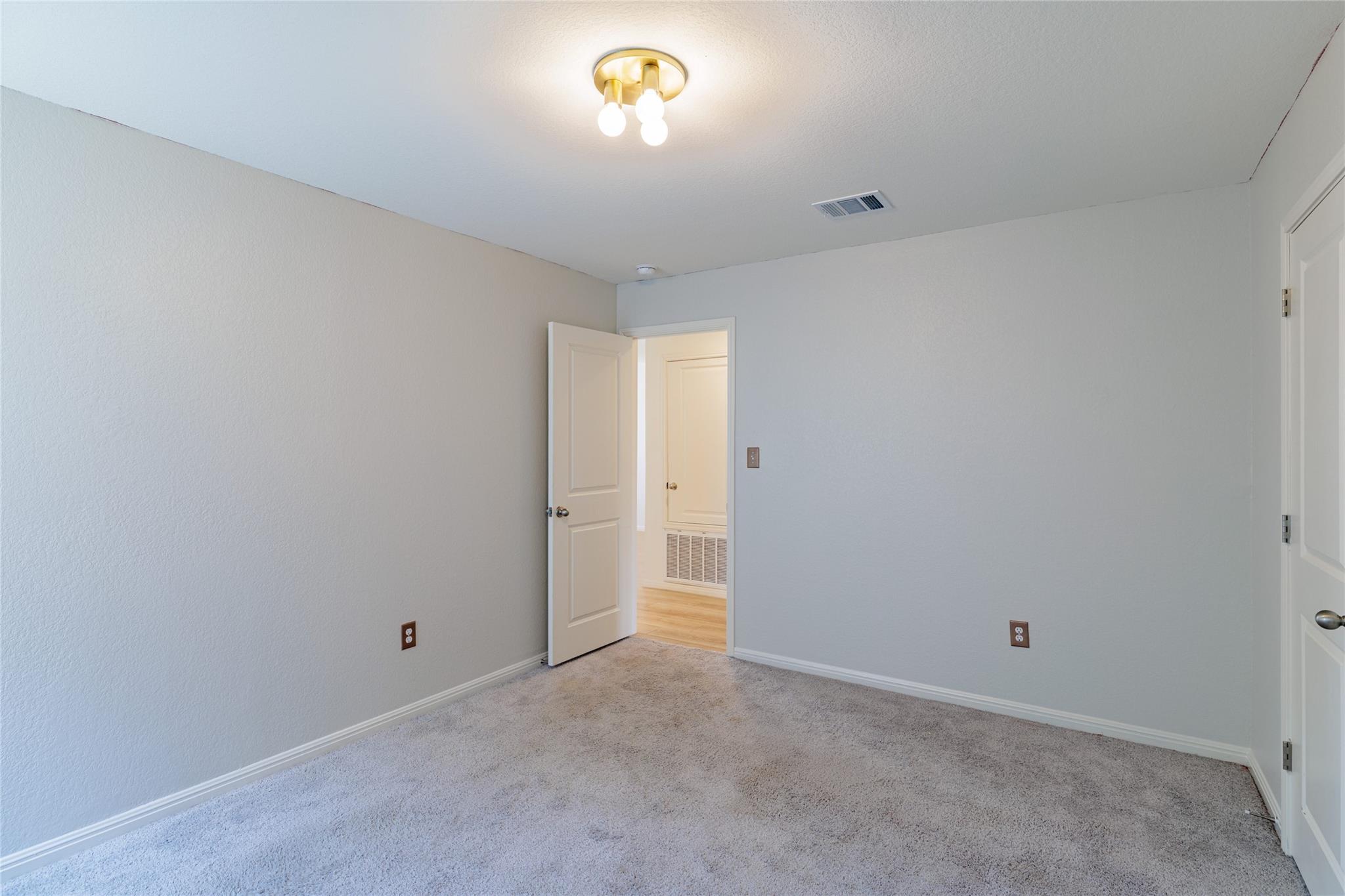 225 Wonderful Life WAY, Jarrell