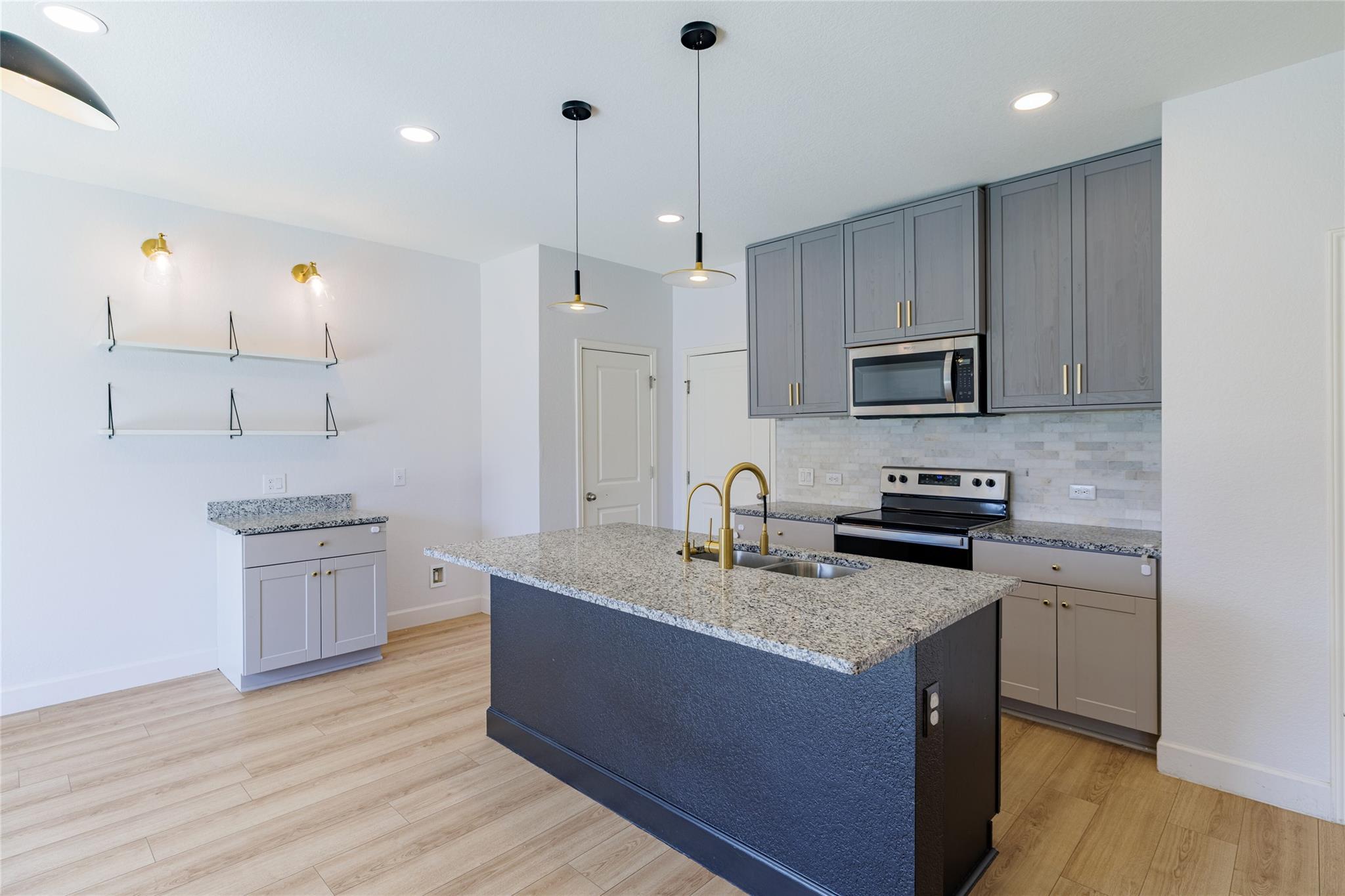 225 Wonderful Life WAY, Jarrell