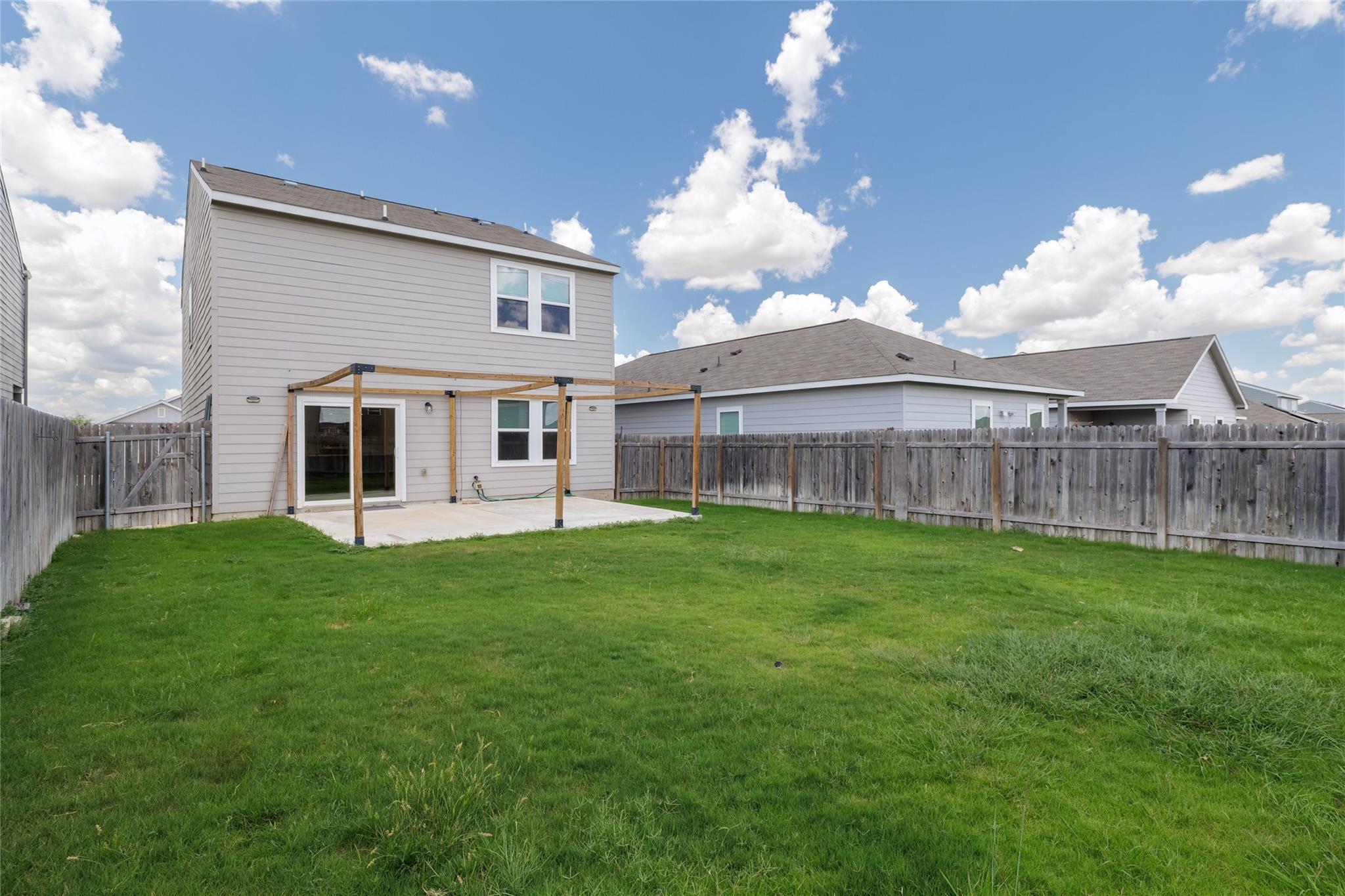 225 Wonderful Life WAY, Jarrell