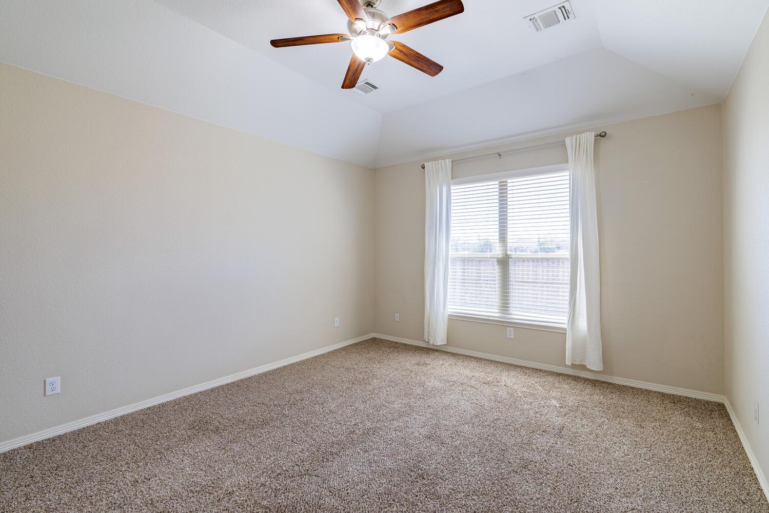 2532 Santa Barbara LOOP