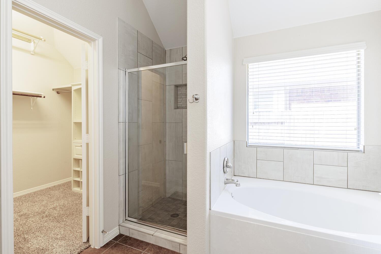2532 Santa Barbara LOOP