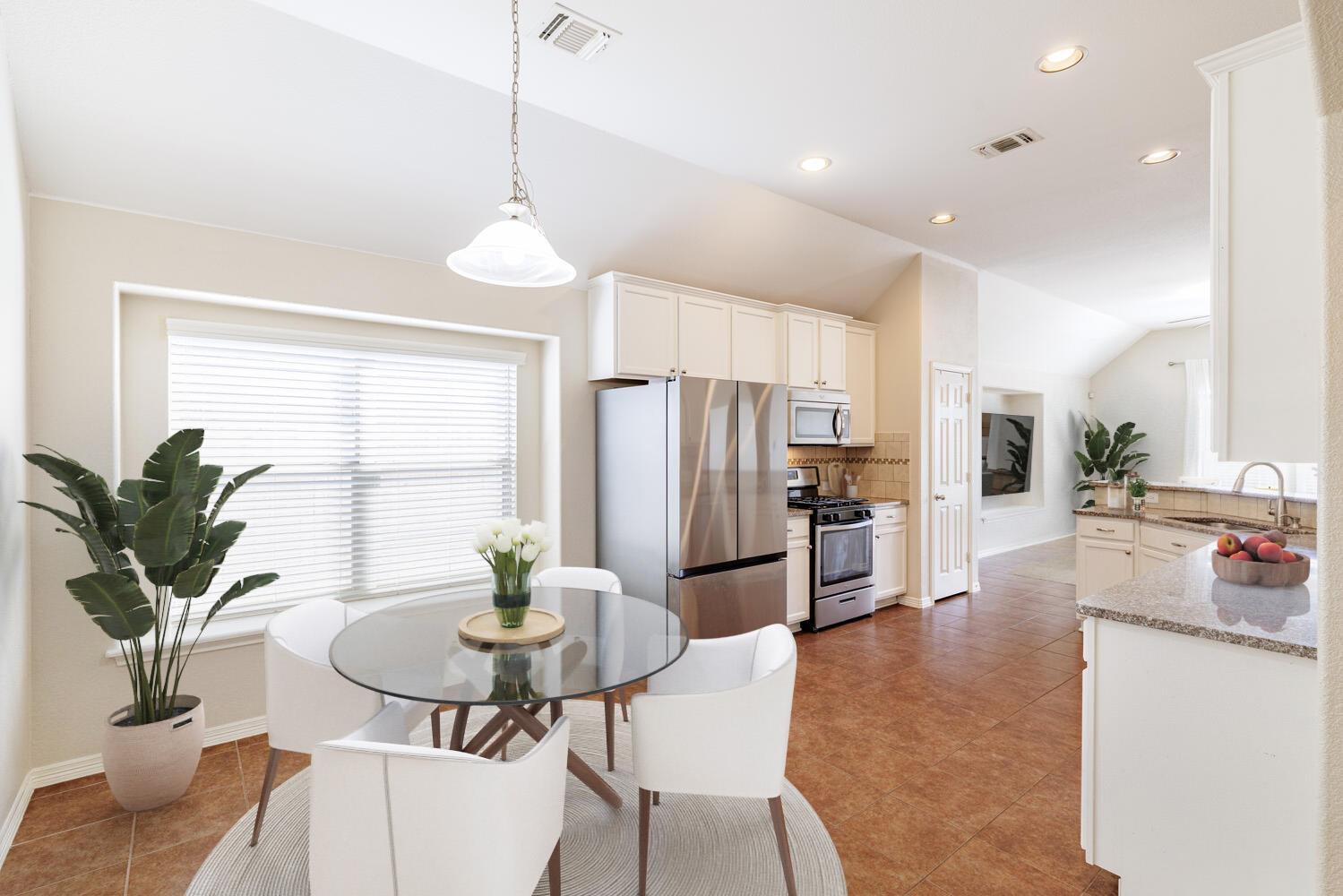 2532 Santa Barbara LOOP