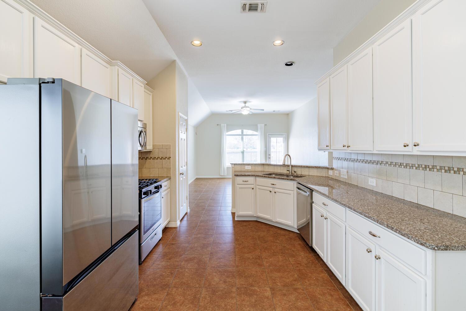 2532 Santa Barbara LOOP