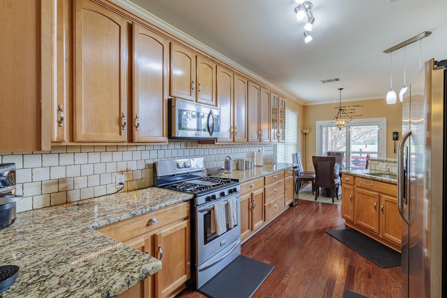 3840 Harvey Penick DR