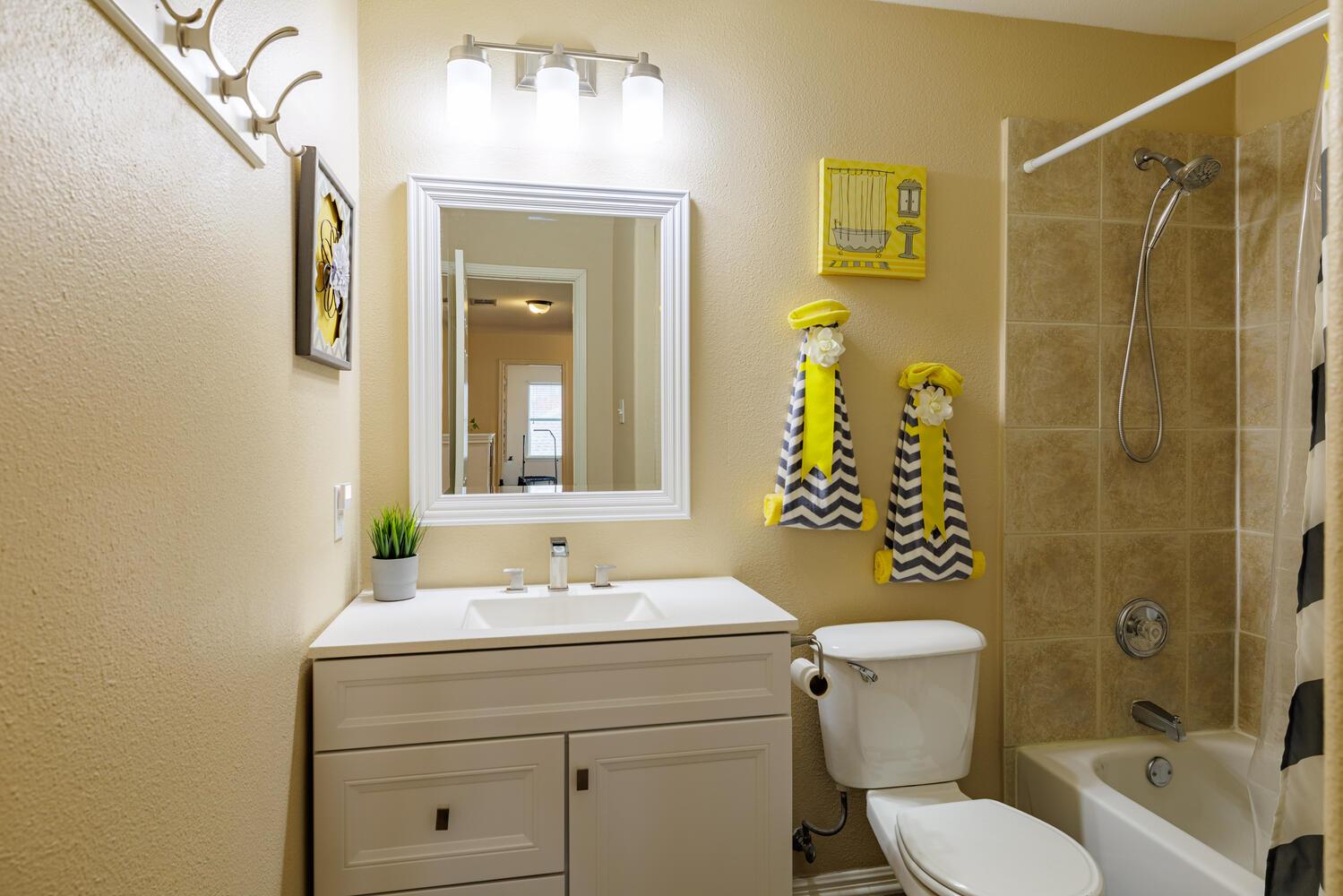 3840 Harvey Penick DR