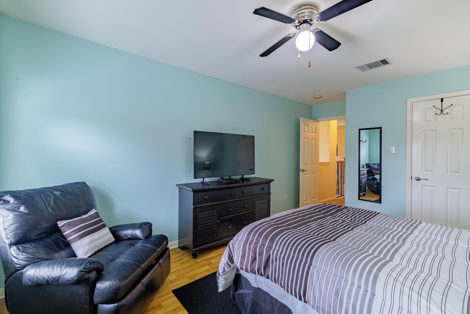 3840 Harvey Penick DR