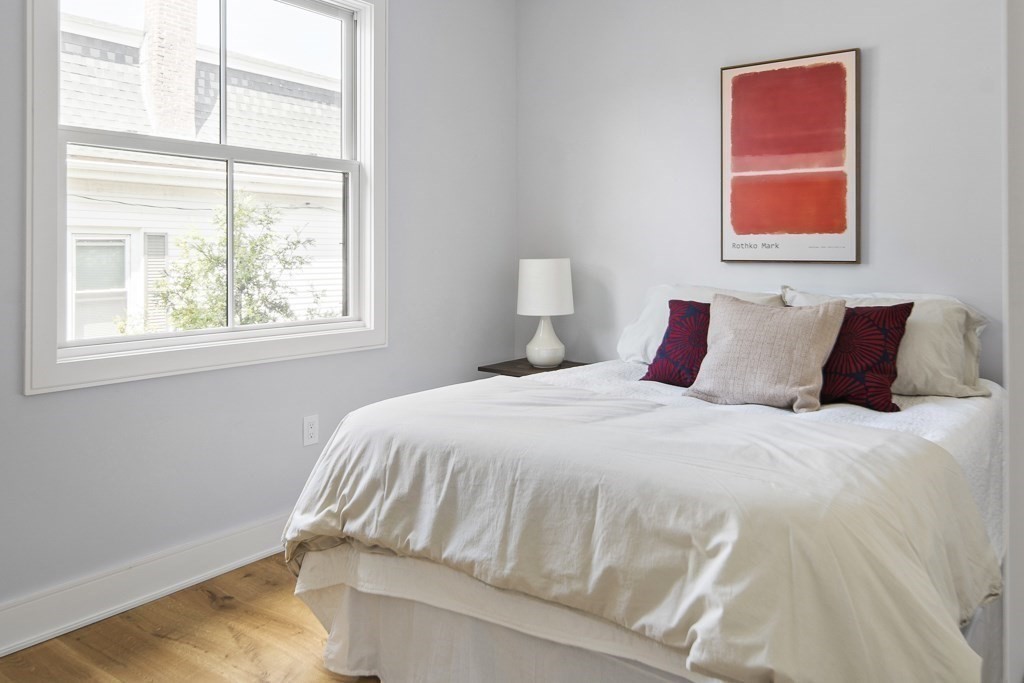 462 Cambridge Street Unit: 2