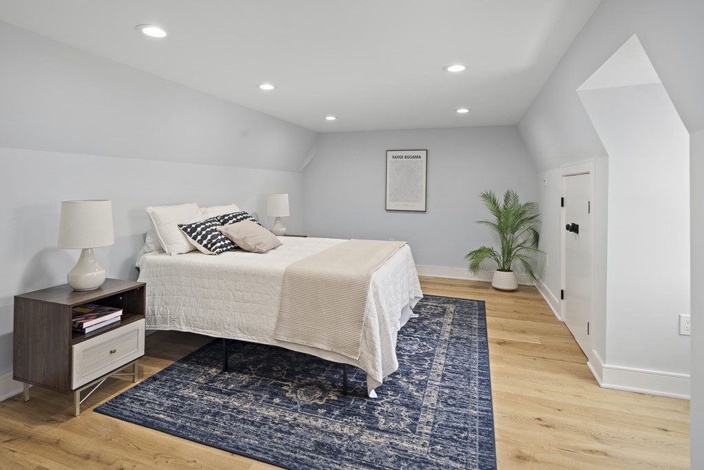 462 Cambridge Street Unit: 2