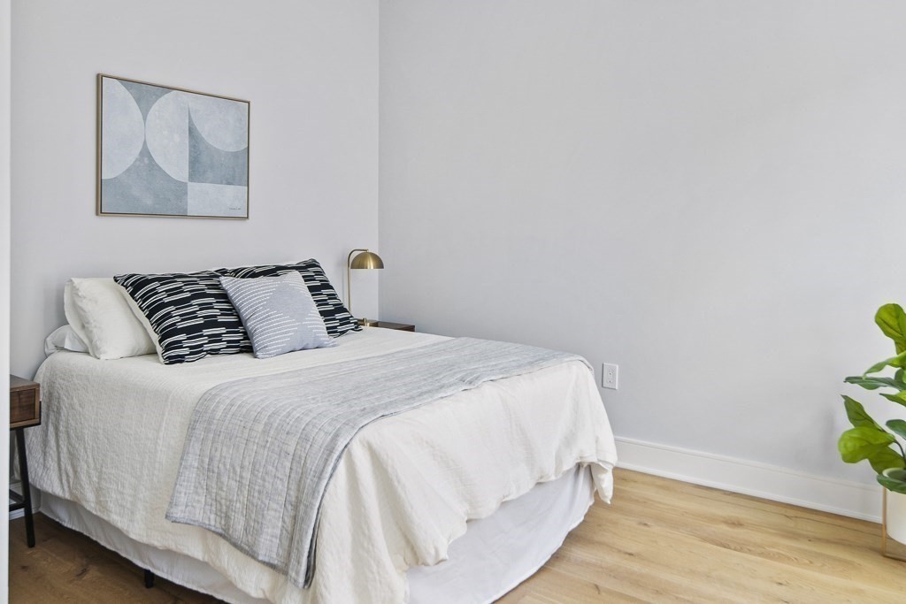 462 Cambridge Street Unit: 2