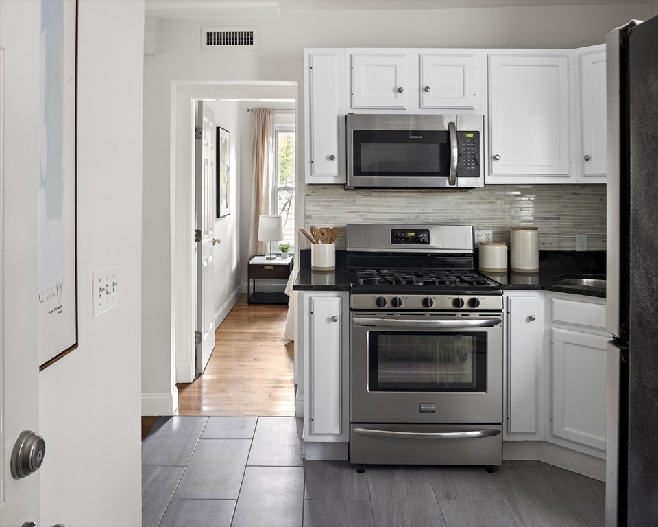 233 Cardinal Medeiros Avenue # 1