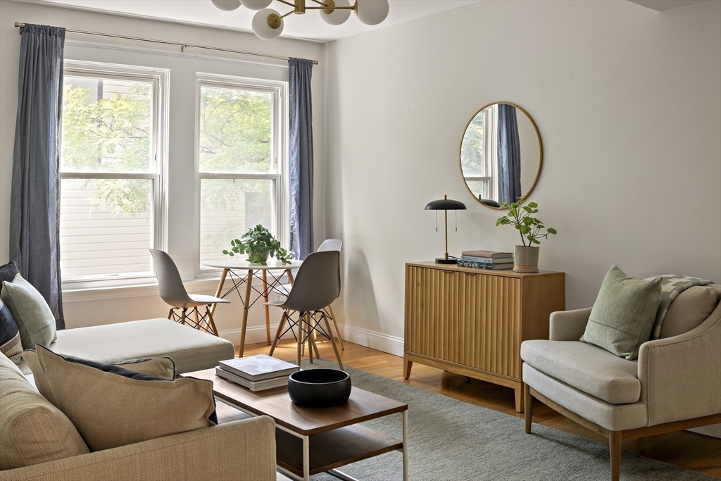 233 Cardinal Medeiros Avenue # 1