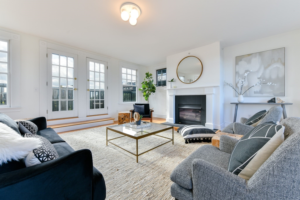 11 Blackstone Street # 9