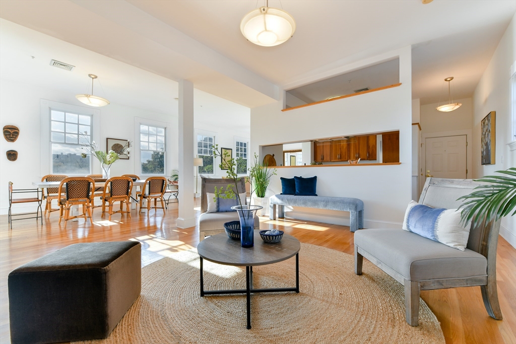 11 Blackstone Street # 9