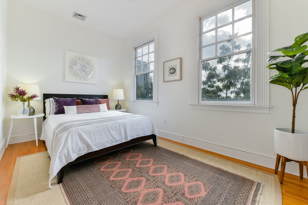 11 Blackstone Street # 9