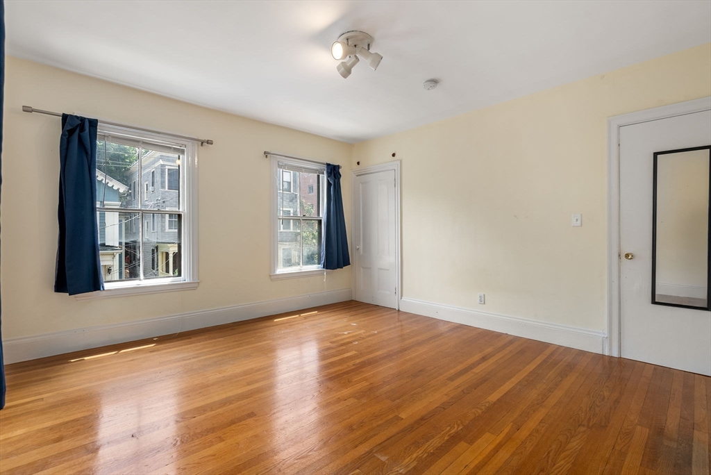 23-25 Ellery Street