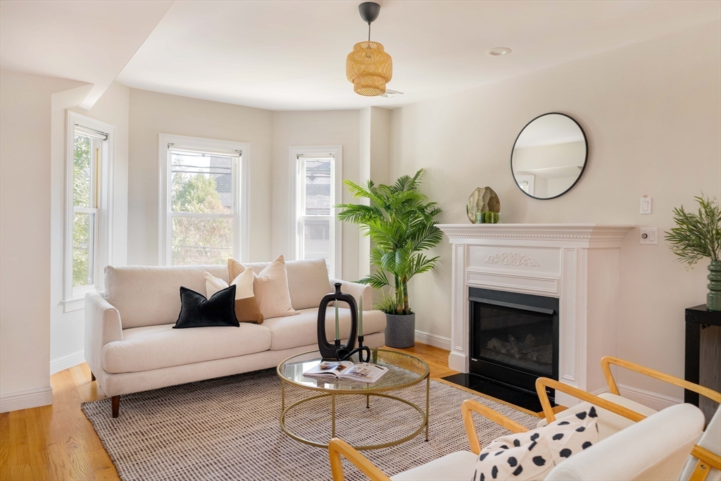 78 College Avenue # 2