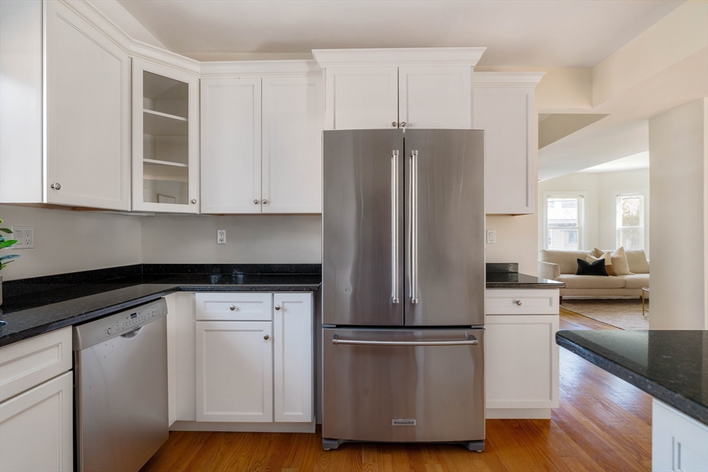 78 College Avenue # 2