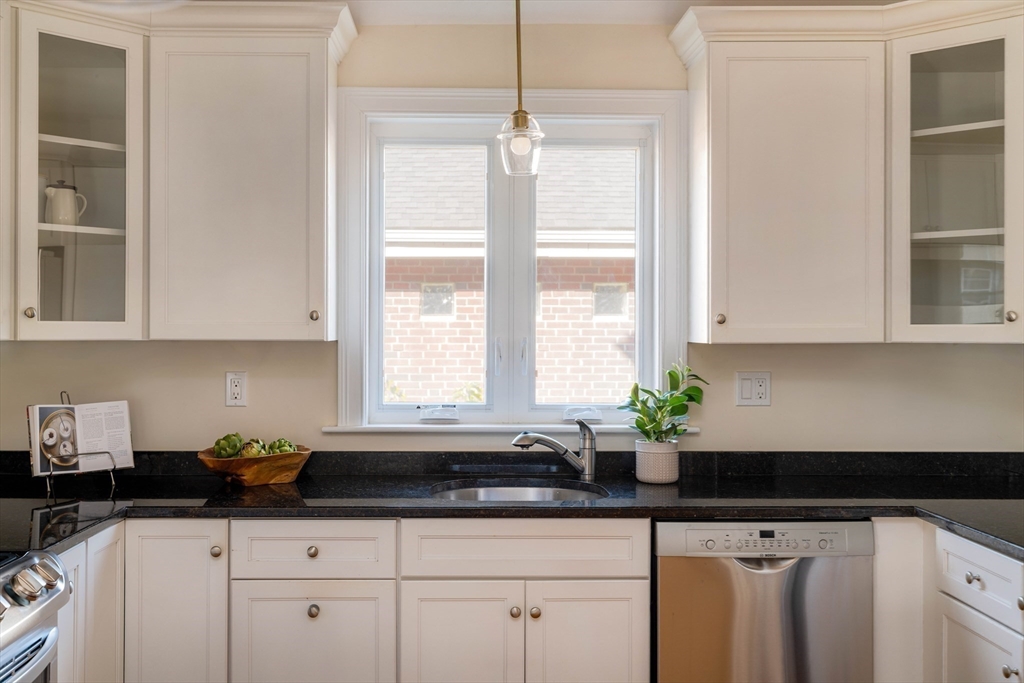 78 College Avenue # 2