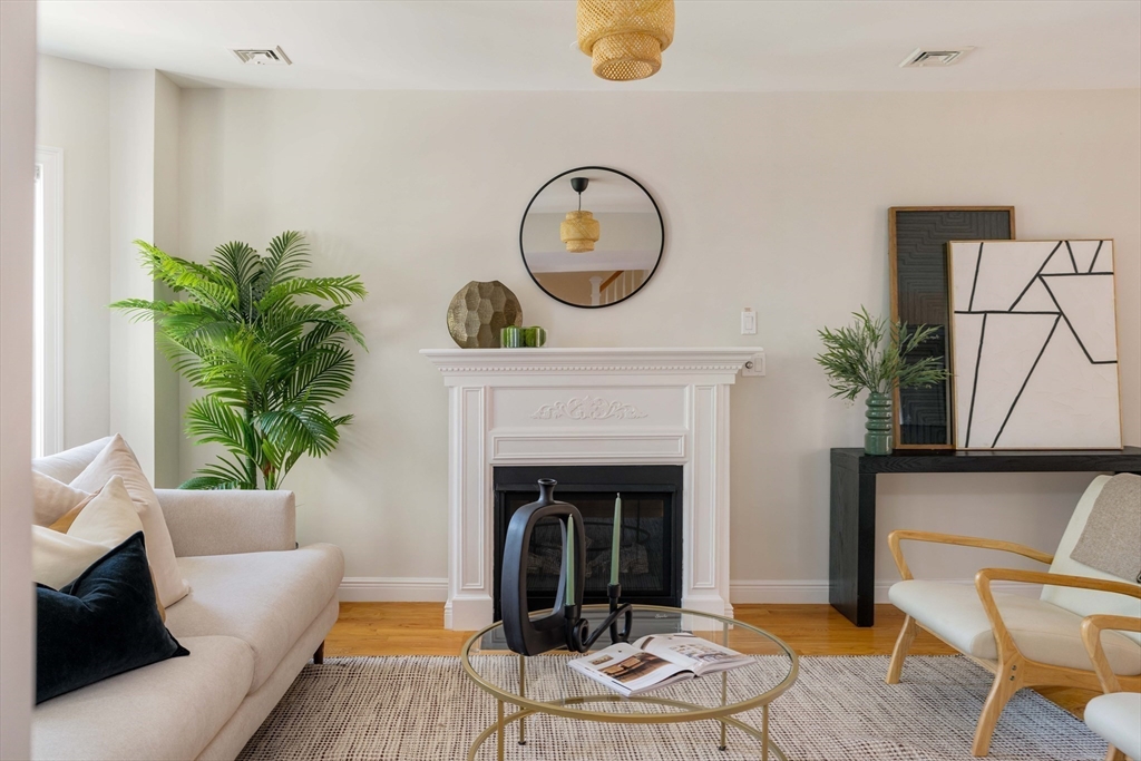 78 College Avenue # 2