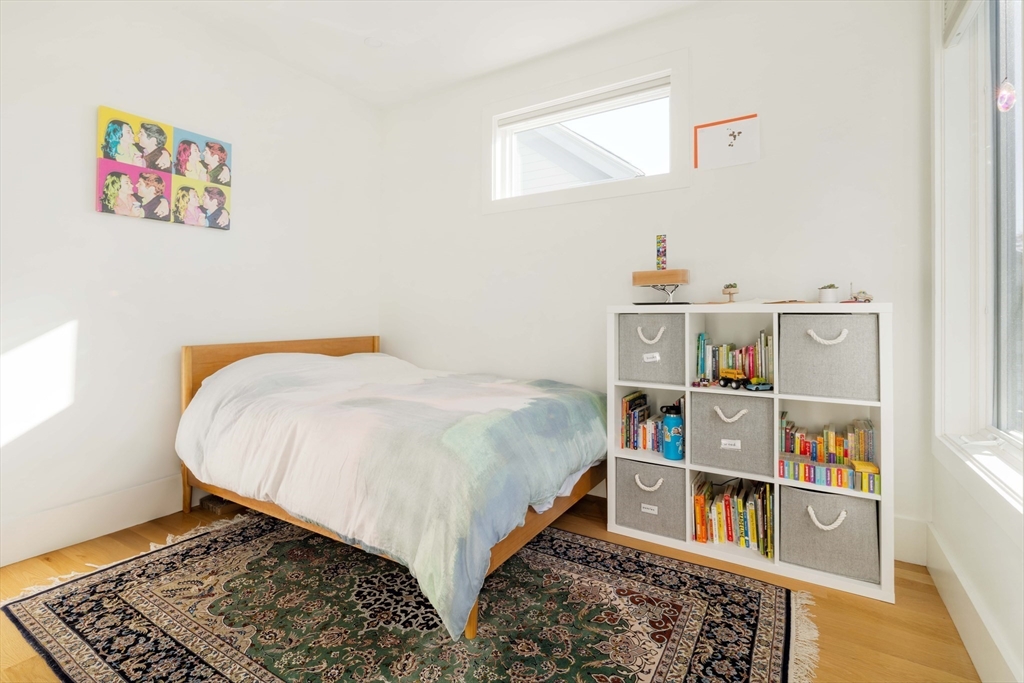 205 Pearl Street # 205