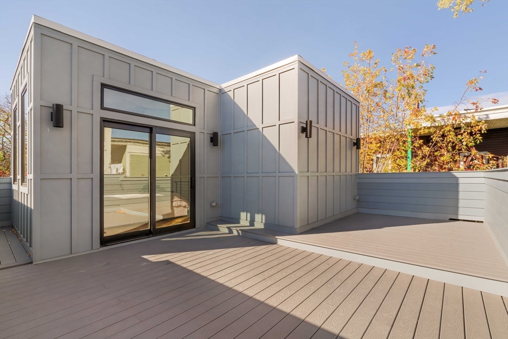 205 Pearl Street # 205