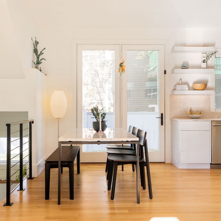 205 Pearl Street # 205