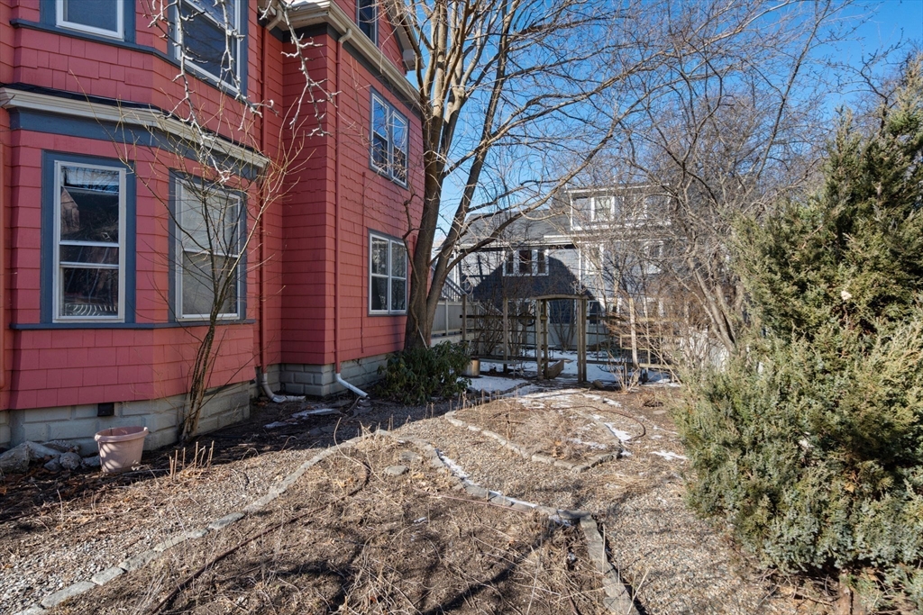 463 Huron Ave # 463