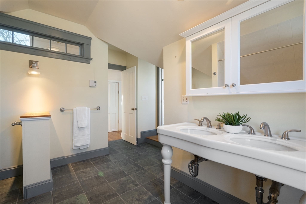 463 Huron Ave # 463