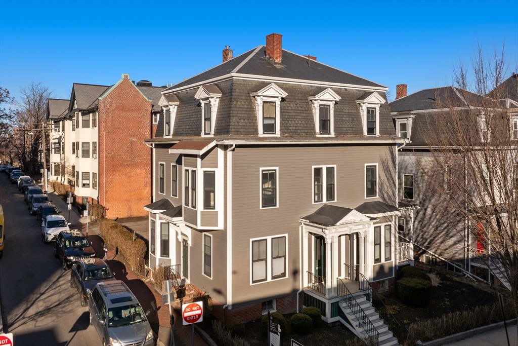 847 Massachusetts Ave