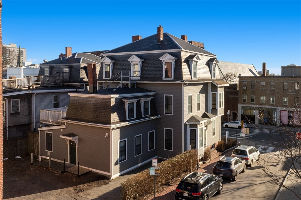 847 Massachusetts Ave
