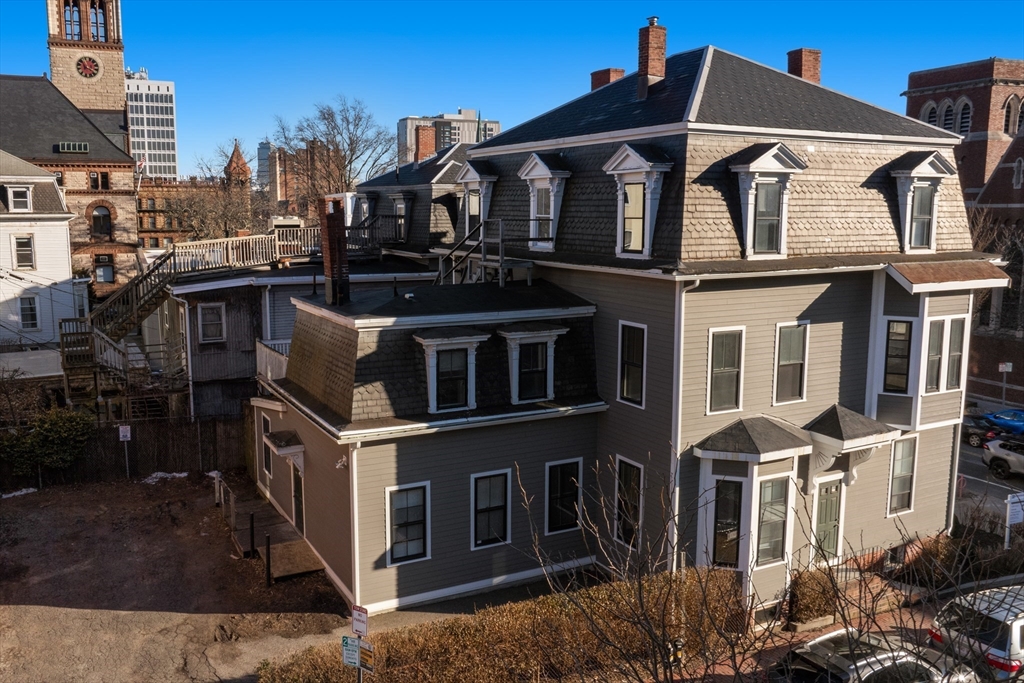 847 Massachusetts Ave