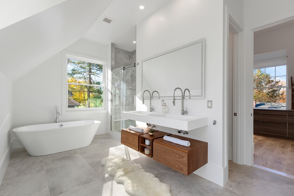 1 Effie Place