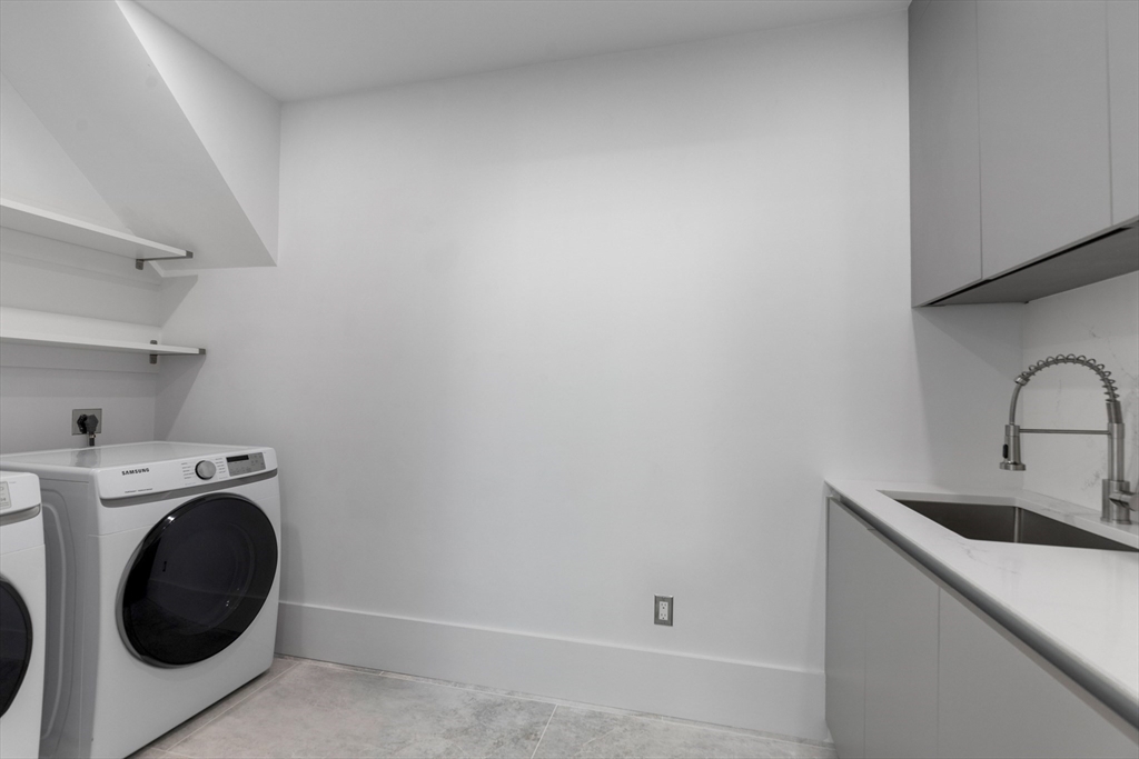 1 Effie Place