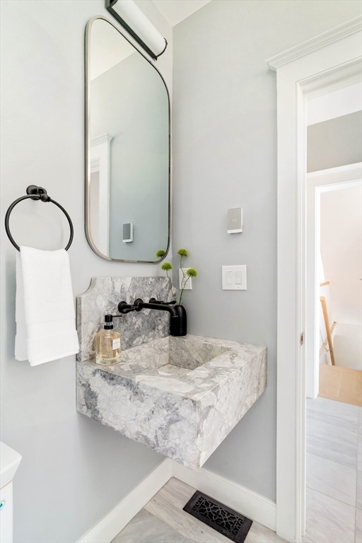 11 Mellen Street Unit: Front