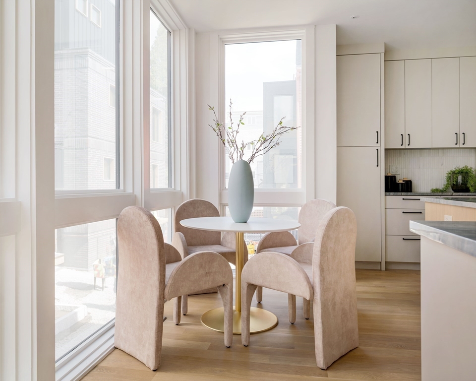 11 Mellen Street Unit: Front